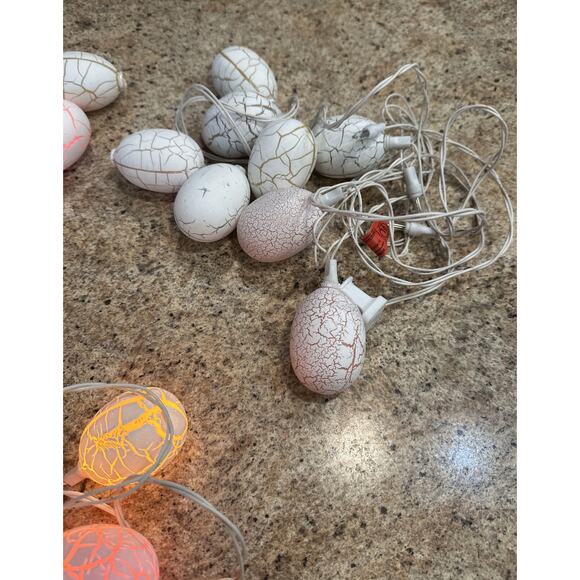 Vintage Easter Pastel Blow Mold Eggs String Lights & Cross Light Work Great! 7O - Picture 6 of 12